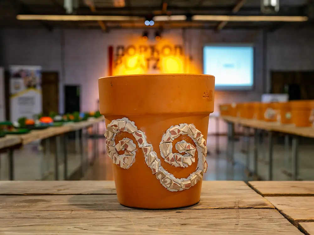 Moment humanitarna aukcija