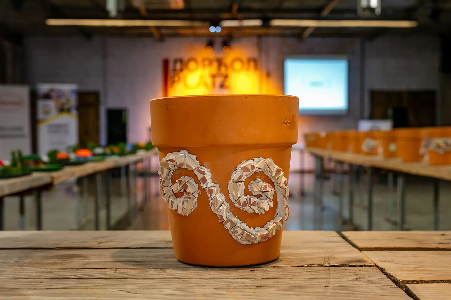 Moment humanitarna aukcija