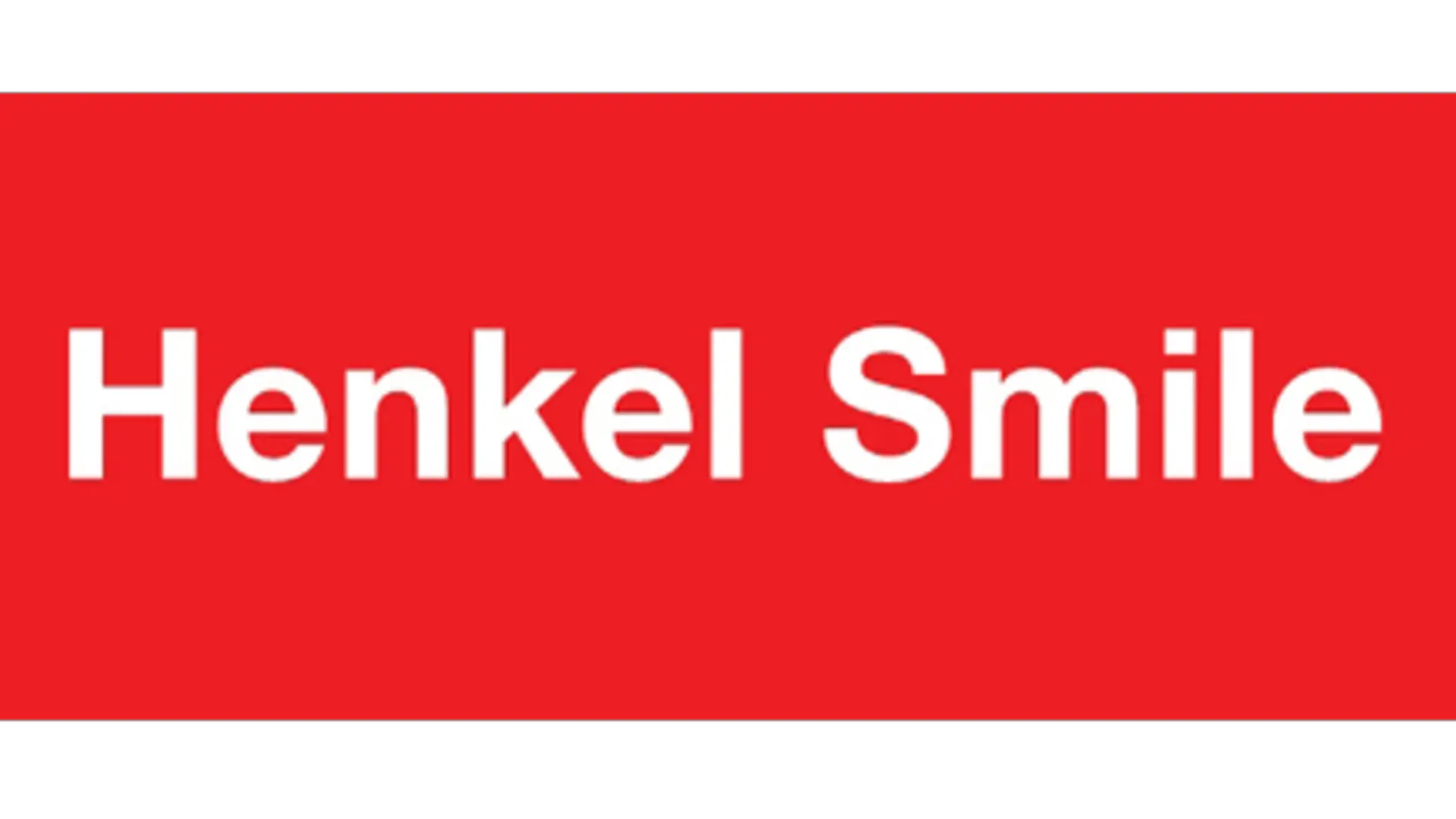 Na fotografiji piše „Henkel Smile“ - naziv volonterske inicijative pre nego što je promenjen u MIT (Make an Impact on Tomorrow).