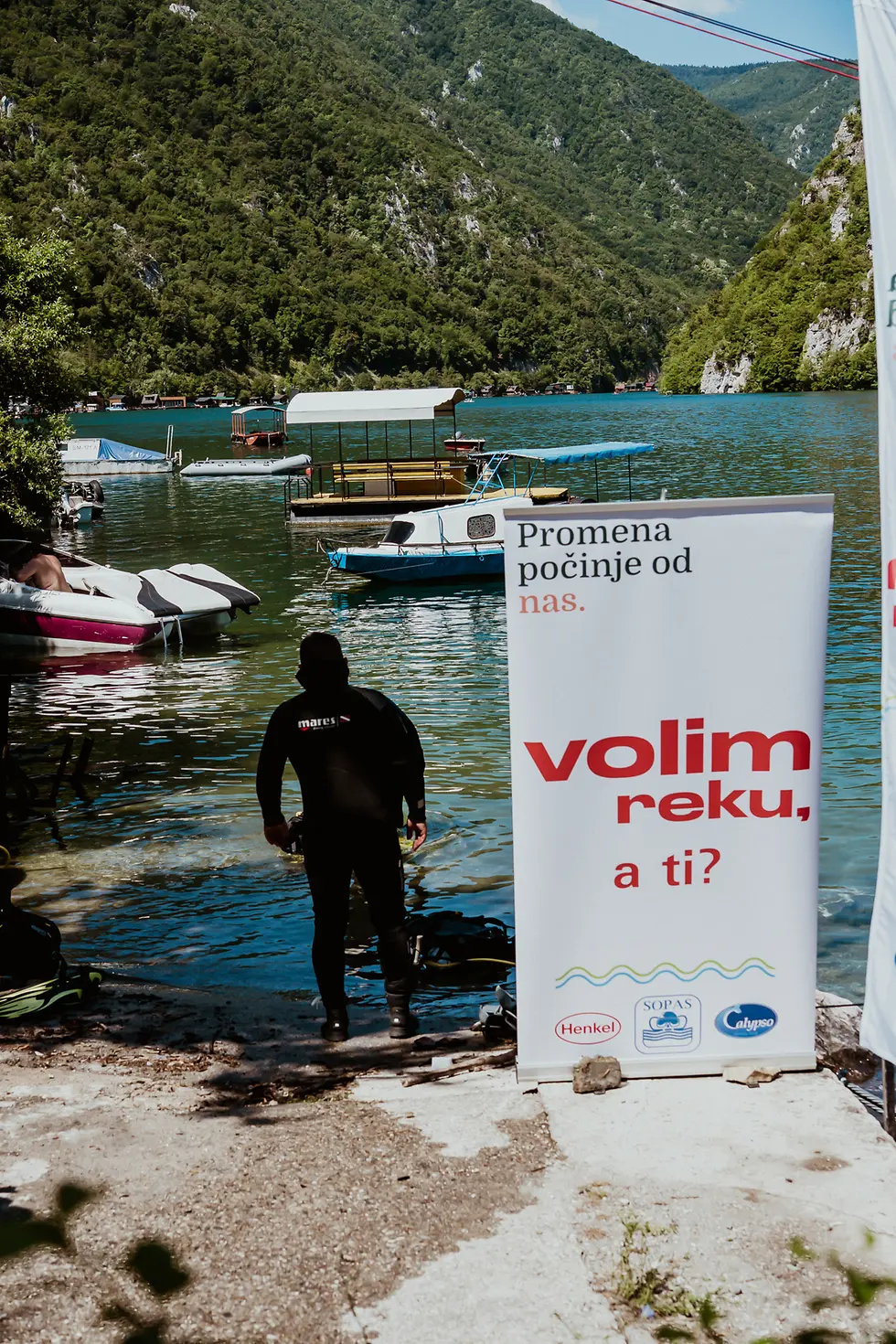 Sedma sezona projekta „Volim reku, a ti?“ nastavlja se akcijom čišćenja jezera Perućac
